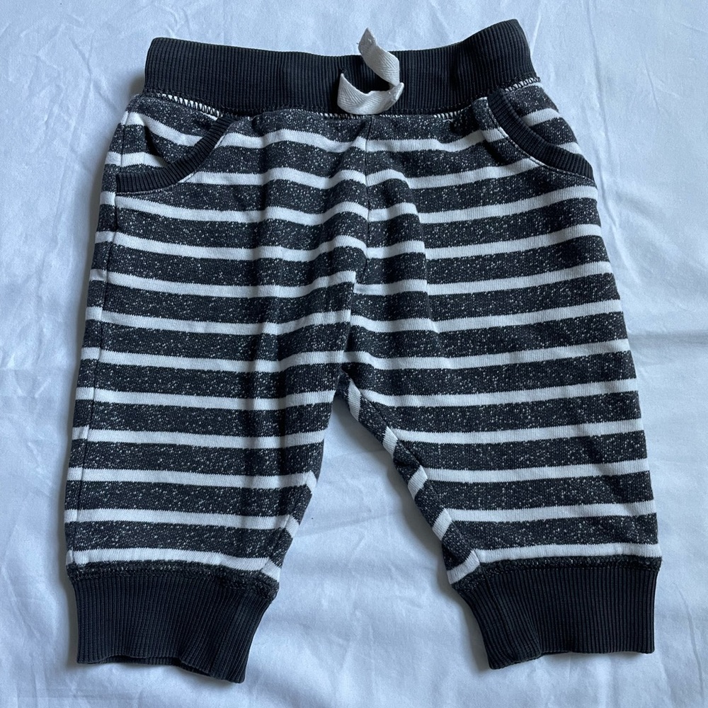 Hanna Andersson baby black and white striped sweatpants